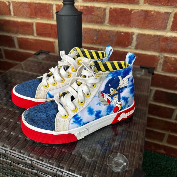 Other - Sonic high top shoes